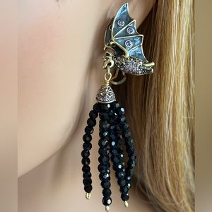 Heidi Daus 🆕 🦇🦇 Completely Batty clip on earrings